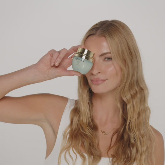 Ultra Hydrating Cream video 